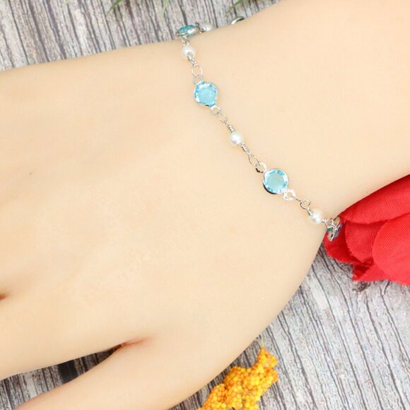 "Trendy Handmade Bracelet – A Stylish Gift for Women & Girls, MAR091632 - Picture 5 of 10